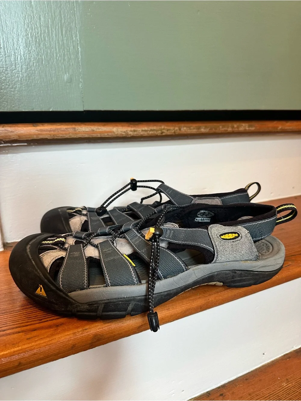 Keen Men's Newport H2 Dark Teal and Gray Outdoor Sandals Size 13